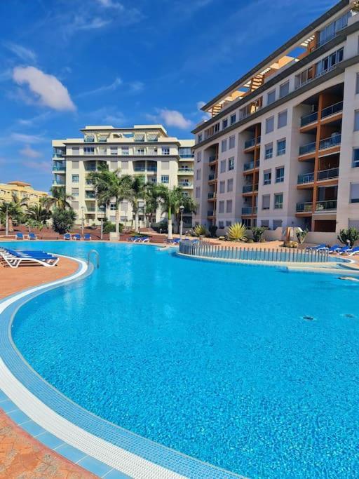 Homely Apt In Modern Building With Pool San Miguel de Abona Zewnętrze zdjęcie