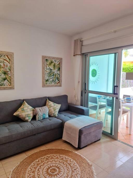 Homely Apt In Modern Building With Pool San Miguel de Abona Zewnętrze zdjęcie